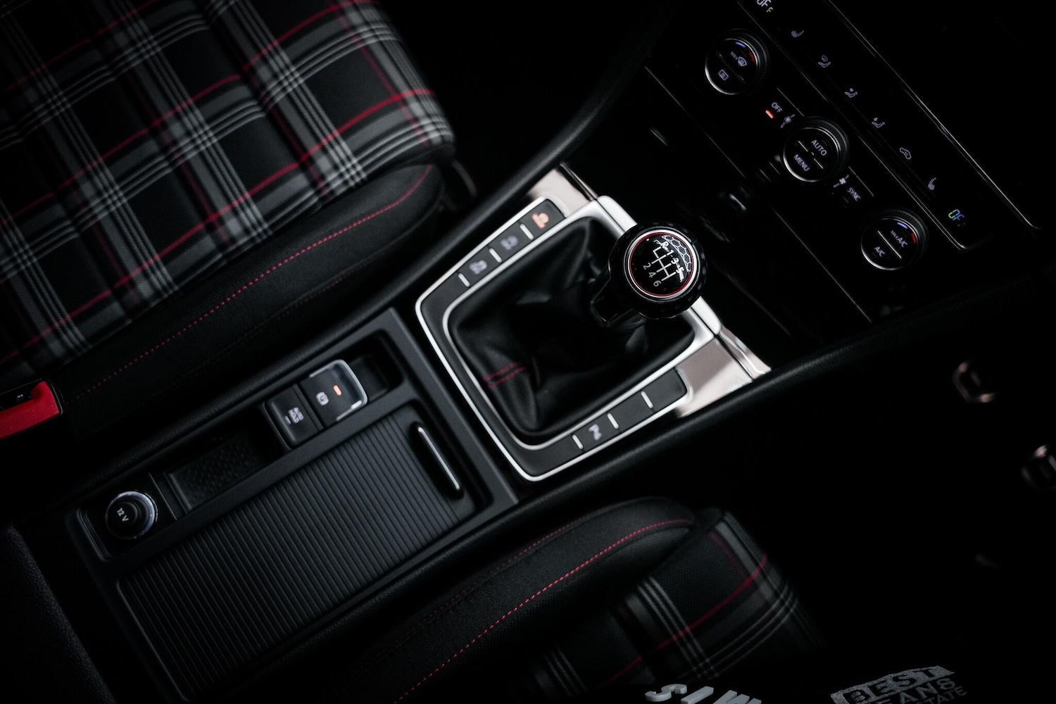 Used Volkswagen Golf 2017 for sale - 76660529: Photo 8