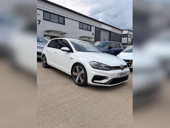 Used Volkswagen Golf 2019 for sale - 78404265: Photo