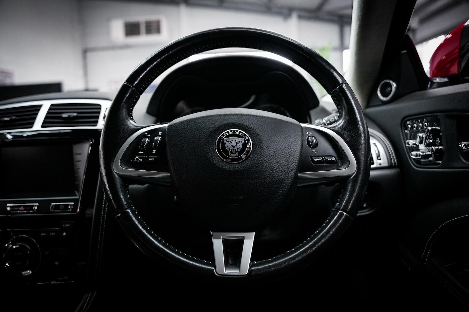 Used Jaguar XK 2014 for sale - 76660473: Photo 19