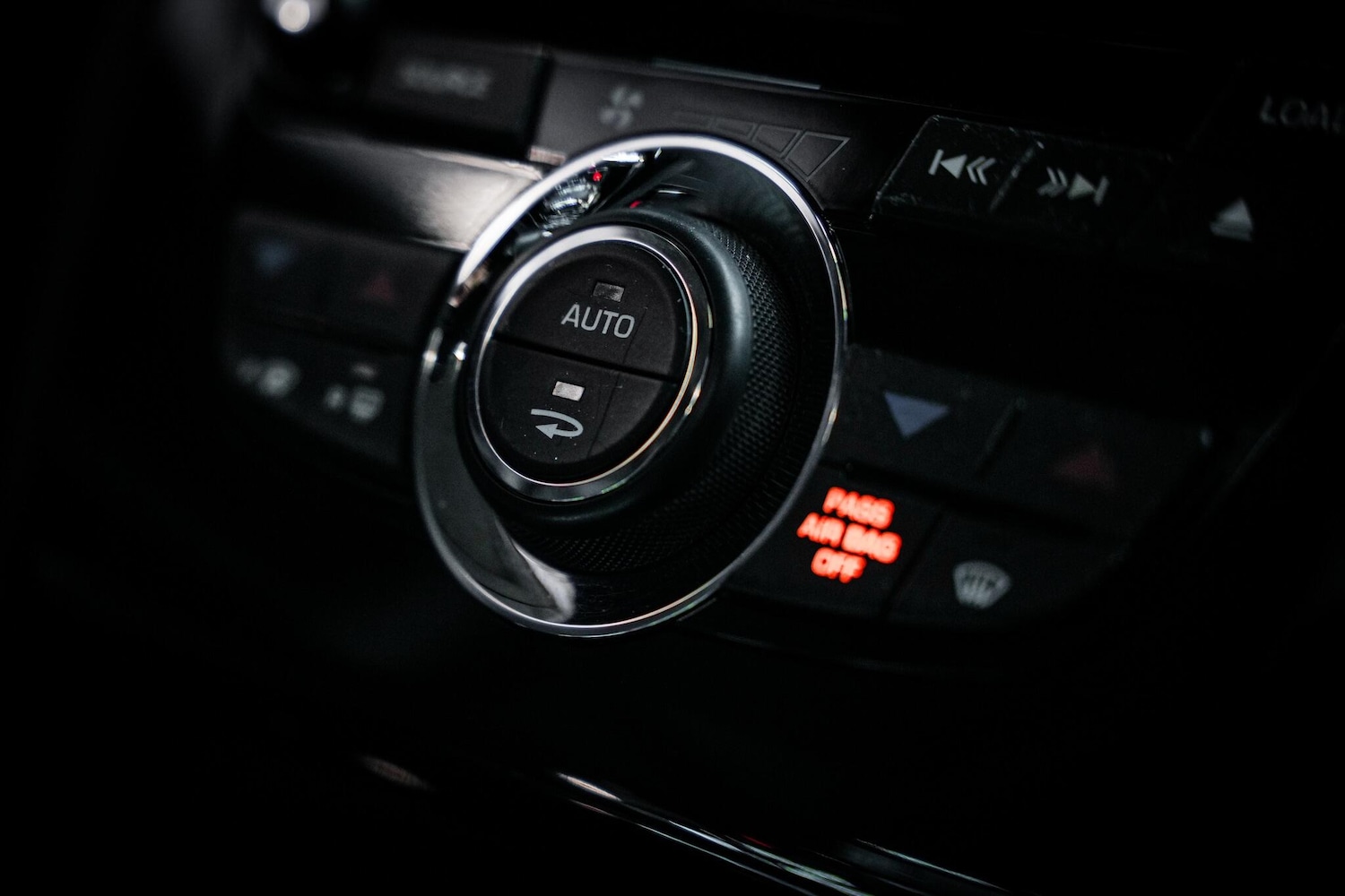 Used Jaguar XK 2014 for sale - 76660473: Photo 37