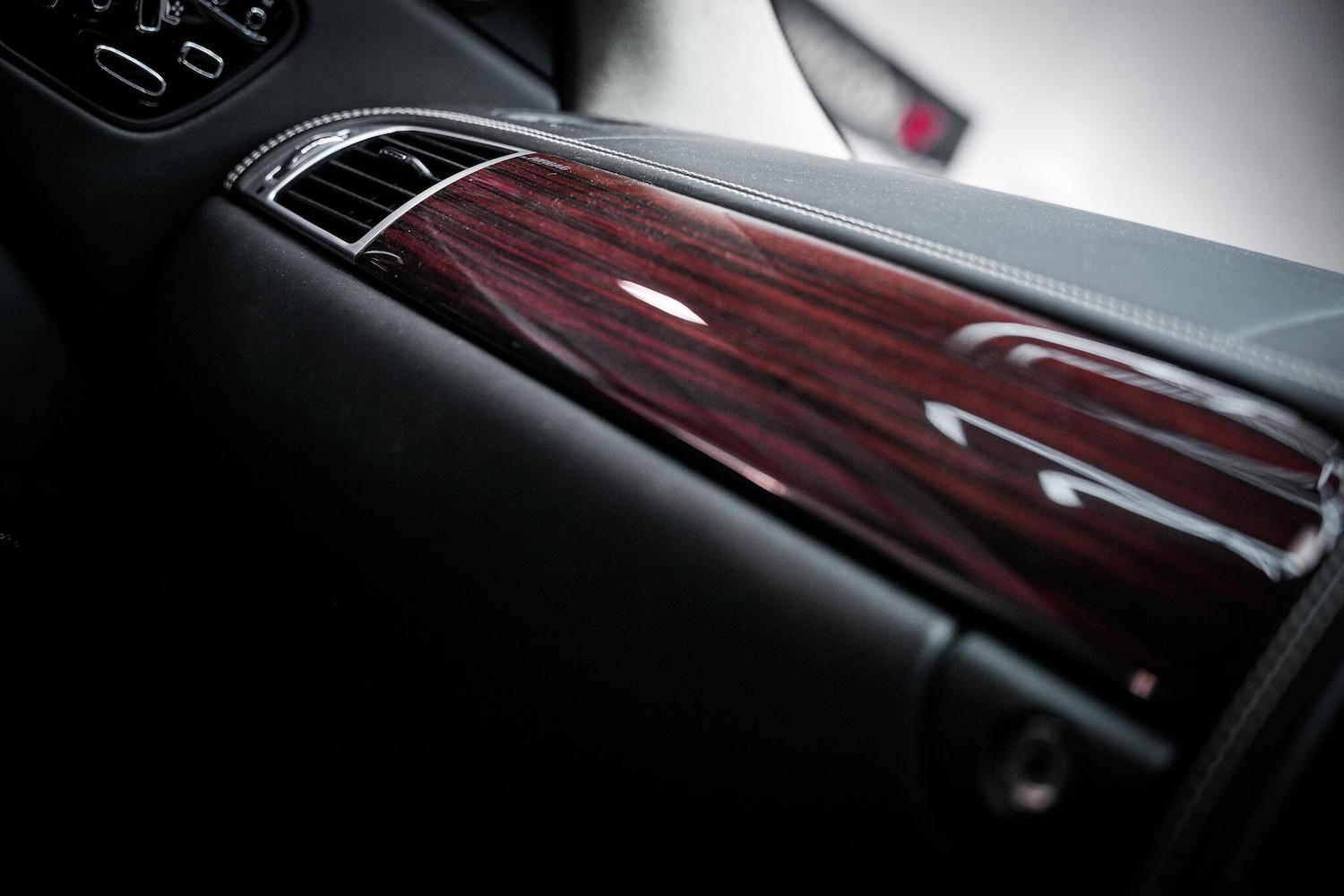 Used Jaguar XK 2014 for sale - 76660473: Photo 38