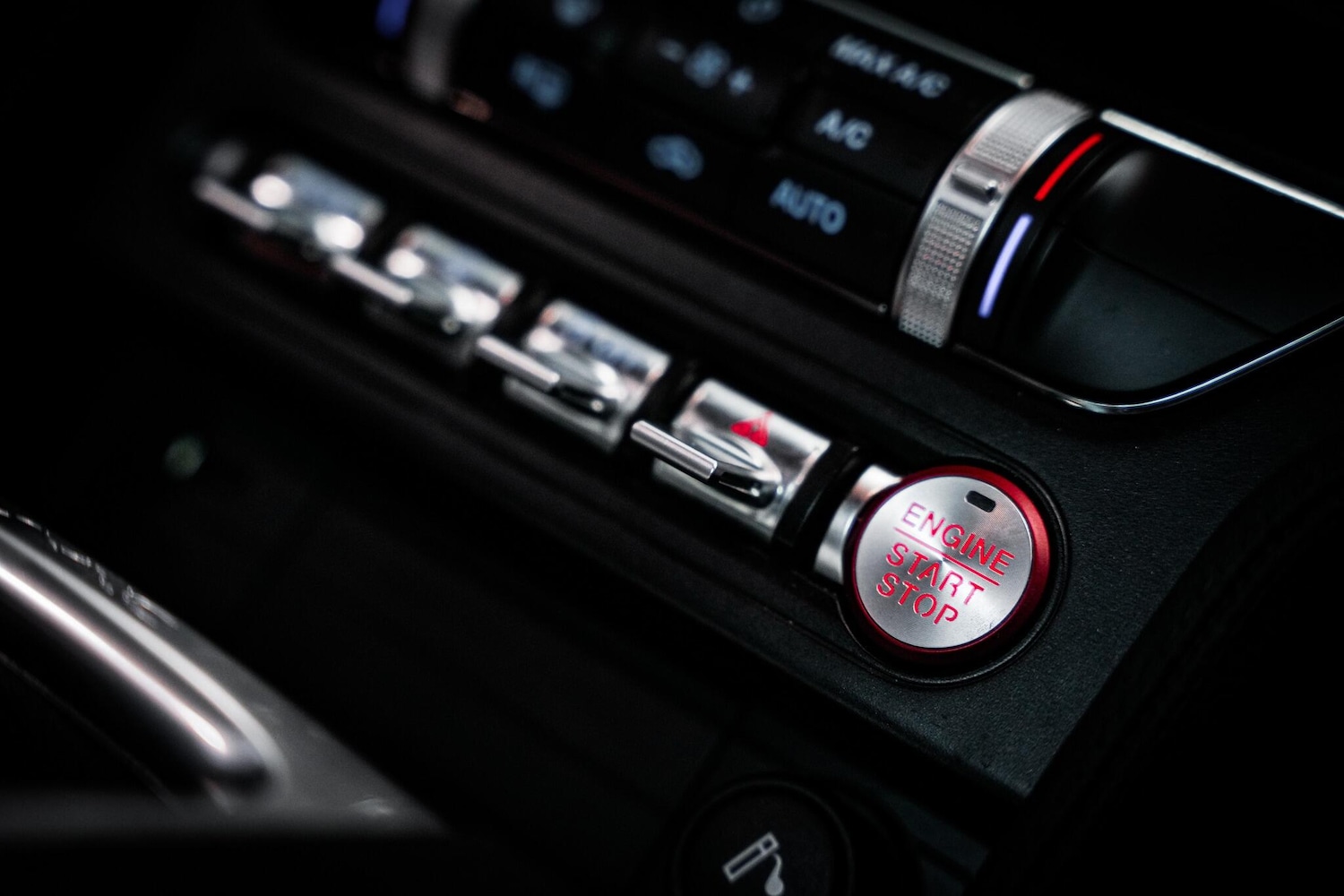 Used Ford Mustang 2020 for sale - 76742666: Photo 38