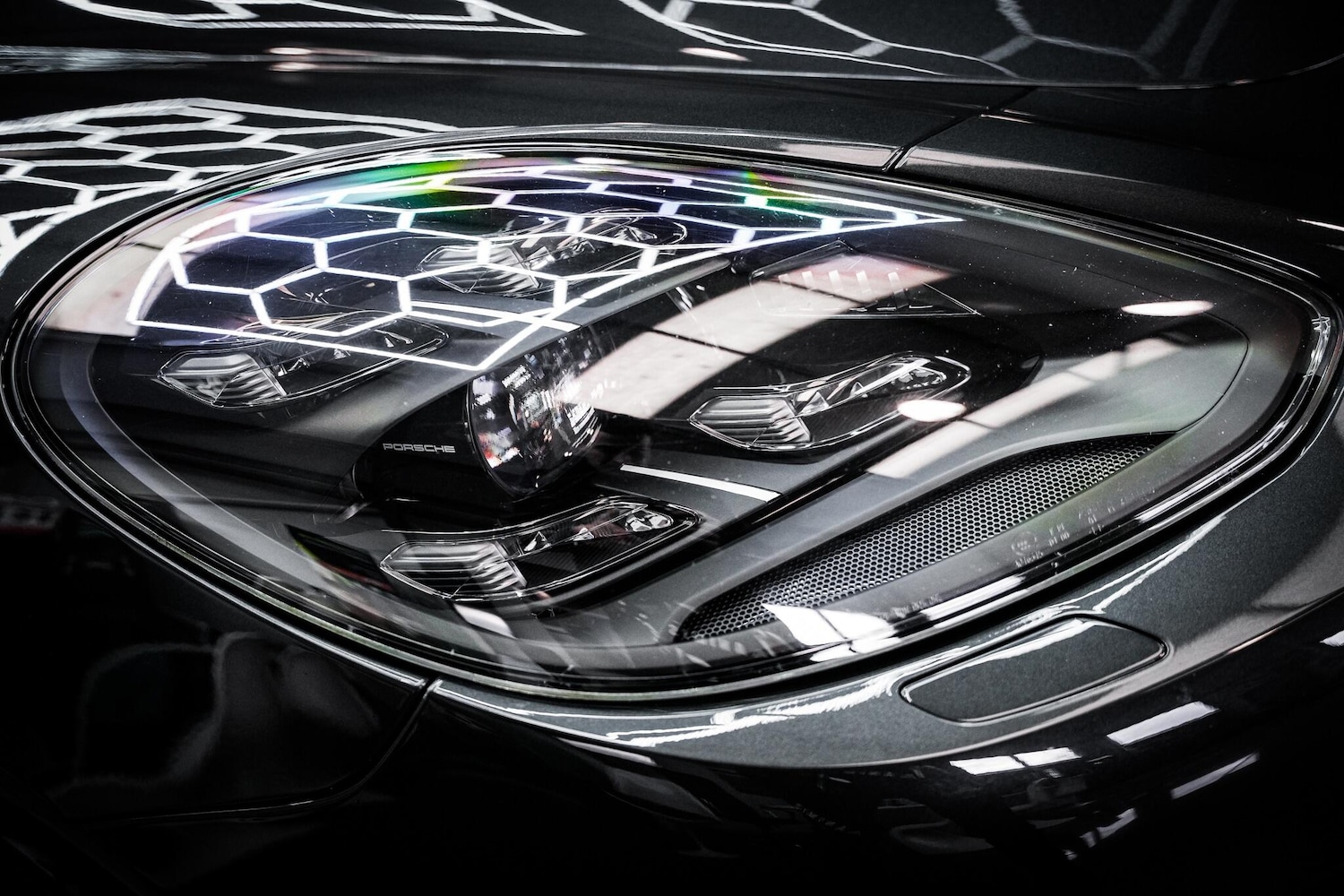 Used Porsche Panamera 2018 for sale - 77574293: Photo 32