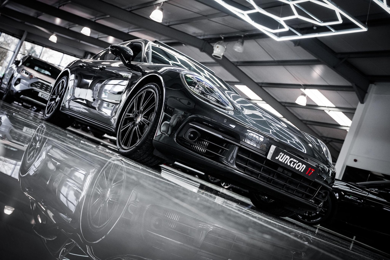 Used Porsche Panamera 2018 for sale - 77574293: Photo 33