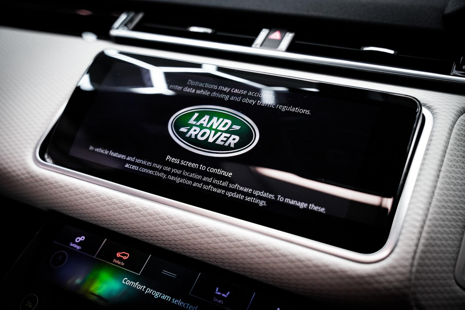 Used Land Rover Range Rover Velar 2018 for sale - 77066707: Photo 40