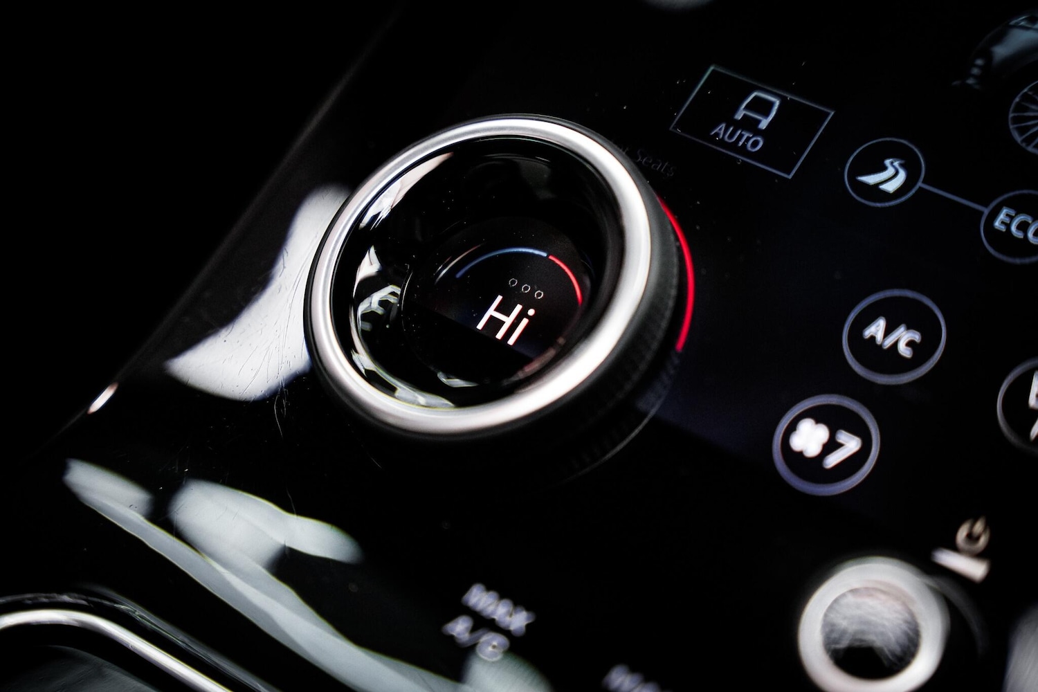 Used Land Rover Range Rover Velar 2018 for sale - 77066707: Photo 41