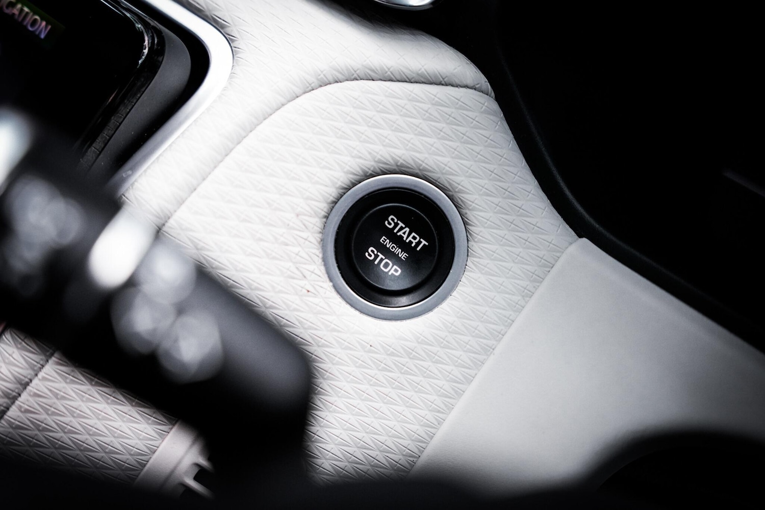 Used Land Rover Range Rover Velar 2018 for sale - 77066707: Photo 44