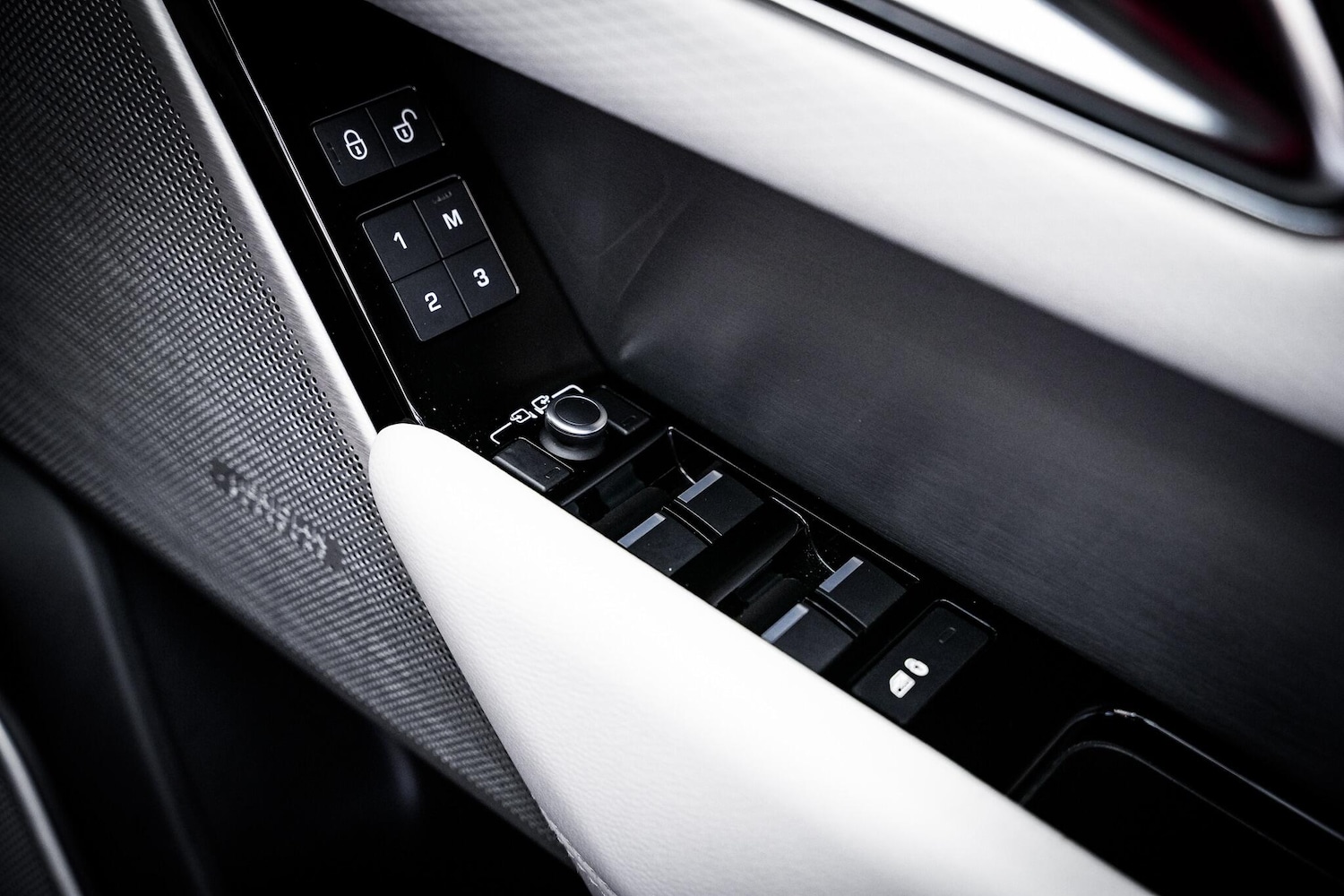 Used Land Rover Range Rover Velar 2018 for sale - 77066707: Photo 50