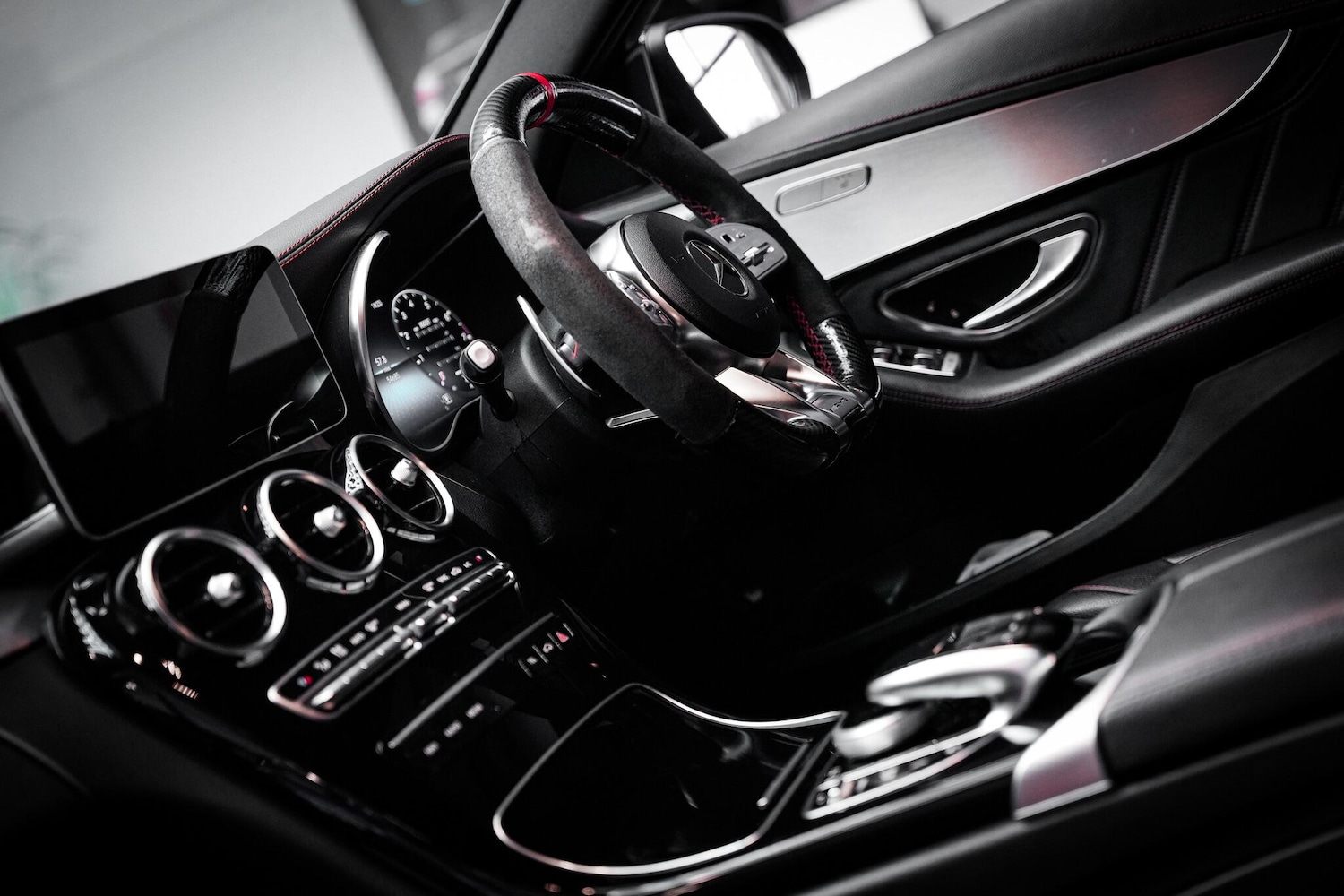 Used Mercedes-Benz C Class 2019 for sale - 77254827: Photo 3