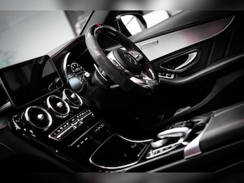 Used Mercedes-Benz C Class 2019 for sale - 77254827: Photo