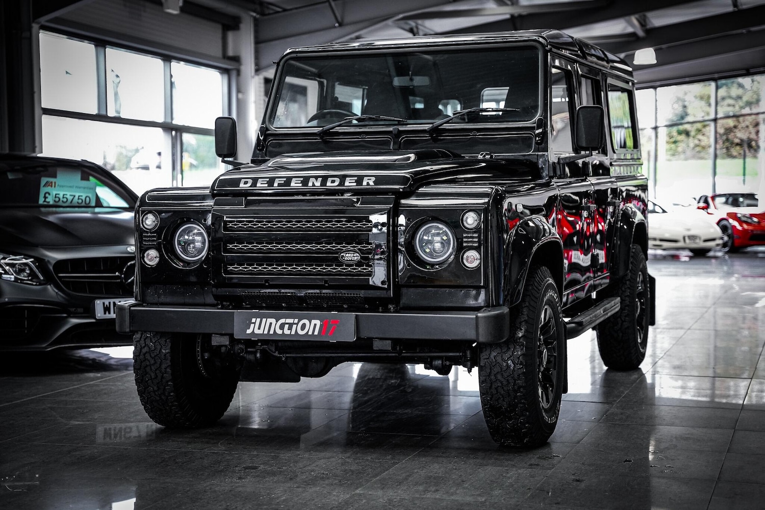 Used Land Rover Defender 110 for sale - 76996674: Photo 10