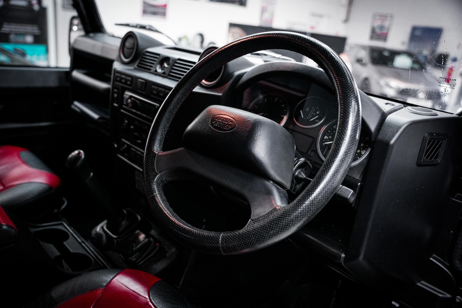 Used Land Rover Defender 110 for sale - 76996674: Photo 16