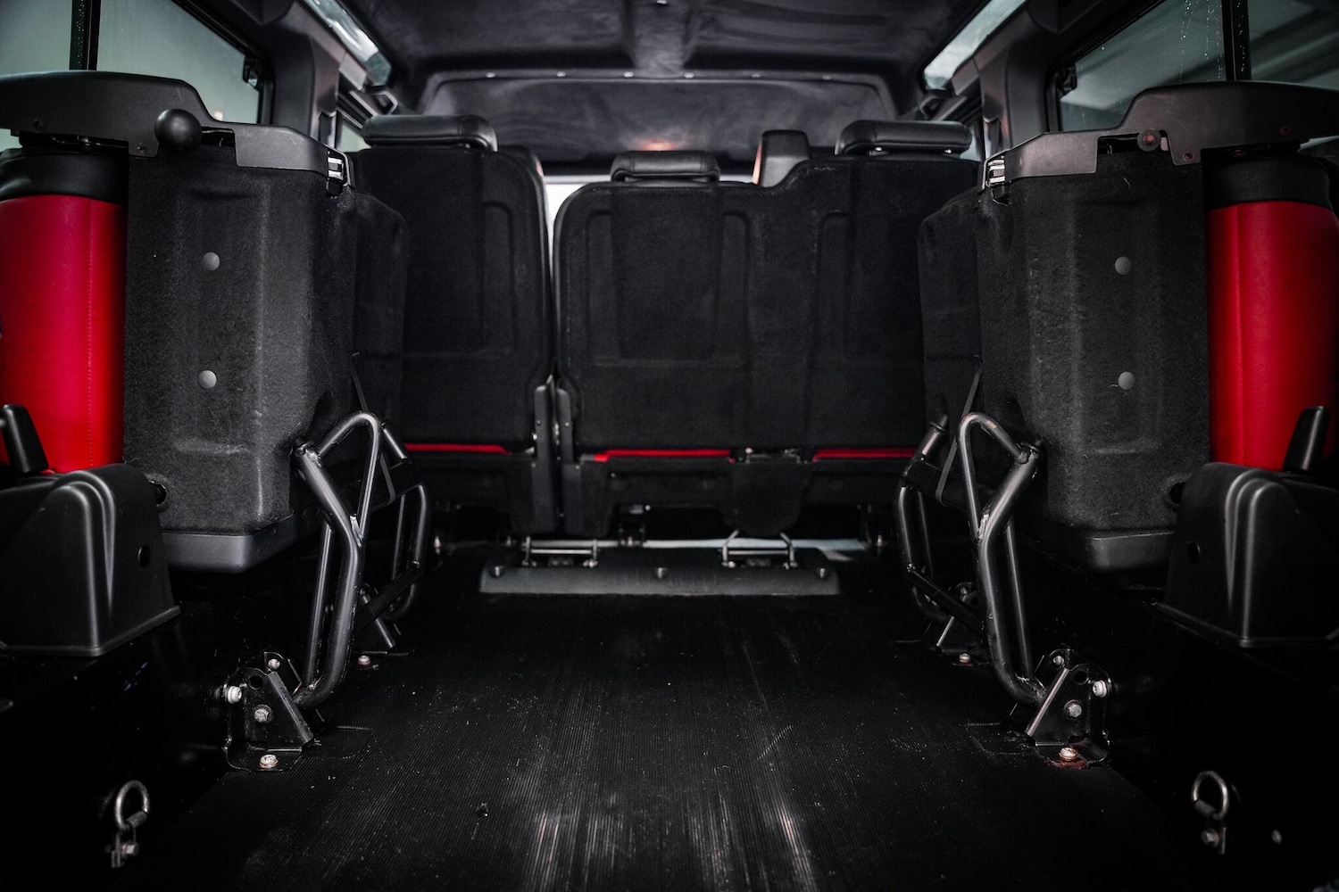 Used Land Rover Defender 110 for sale - 76996674: Photo 44