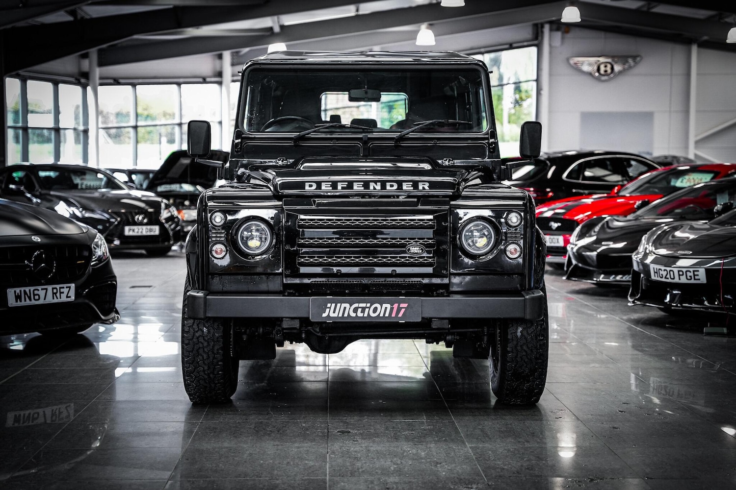 Used Land Rover Defender 110 for sale - 76996674: Photo 9