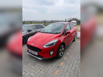 Used Ford Fiesta 2018 for sale - 77992973: Photo