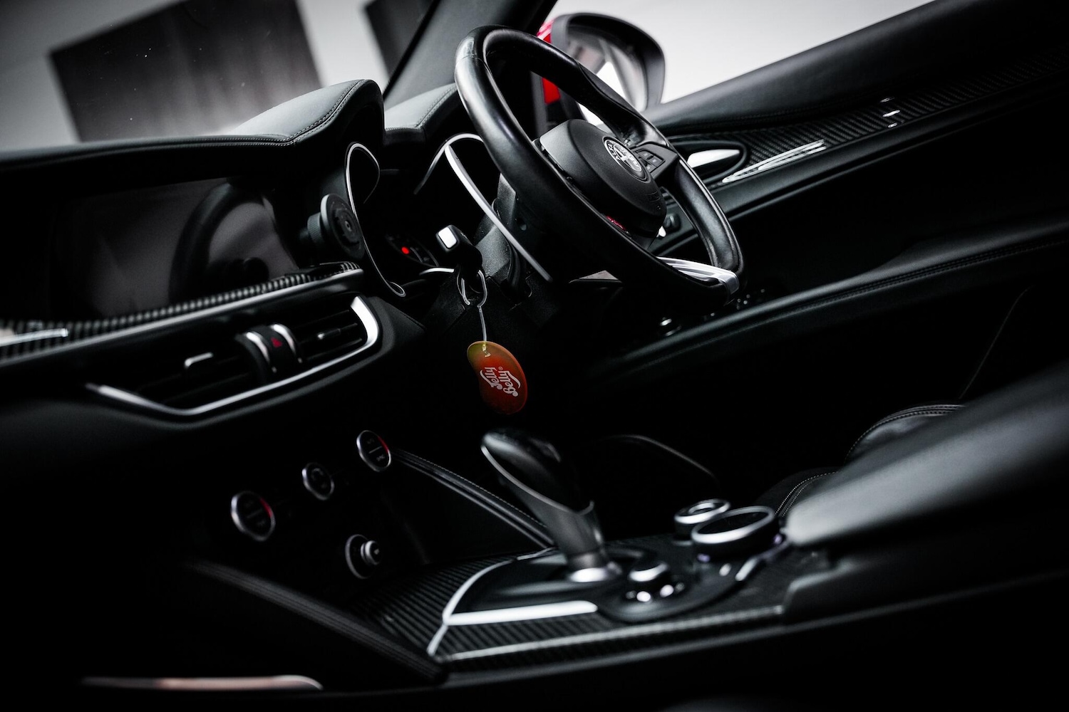 Used Alfa Romeo Stelvio 2018 for sale - 76660389: Photo 4