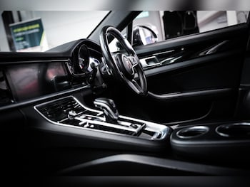 Used Porsche Panamera 2017 for sale - 78491574: Photo