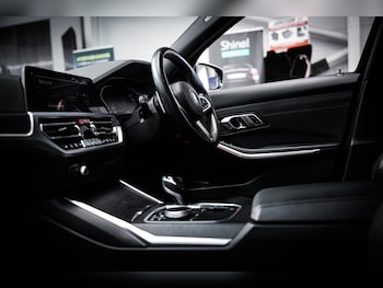 Used BMW 3 Series 2021 for sale - 78784096: Photo