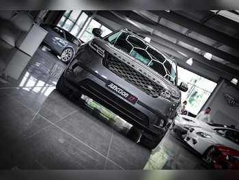 Used Land Rover Range Rover Velar 2018 for sale - 79132773: Photo