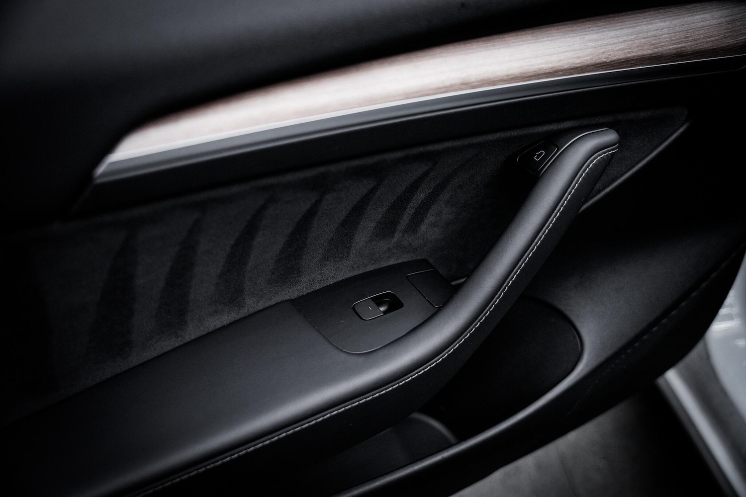 Used Tesla Model 3 2021 for sale - 76660546: Photo 43