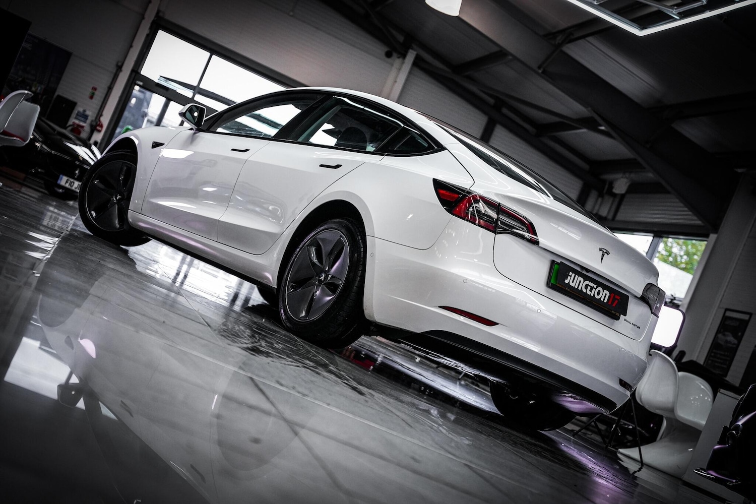 Used Tesla Model 3 2021 for sale - 76660546: Photo 9