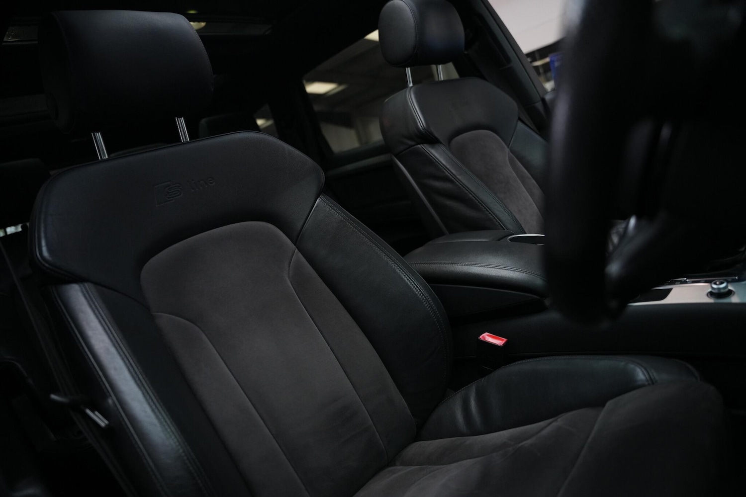 Used Audi Q7 2012 for sale - 76660424: Photo 19