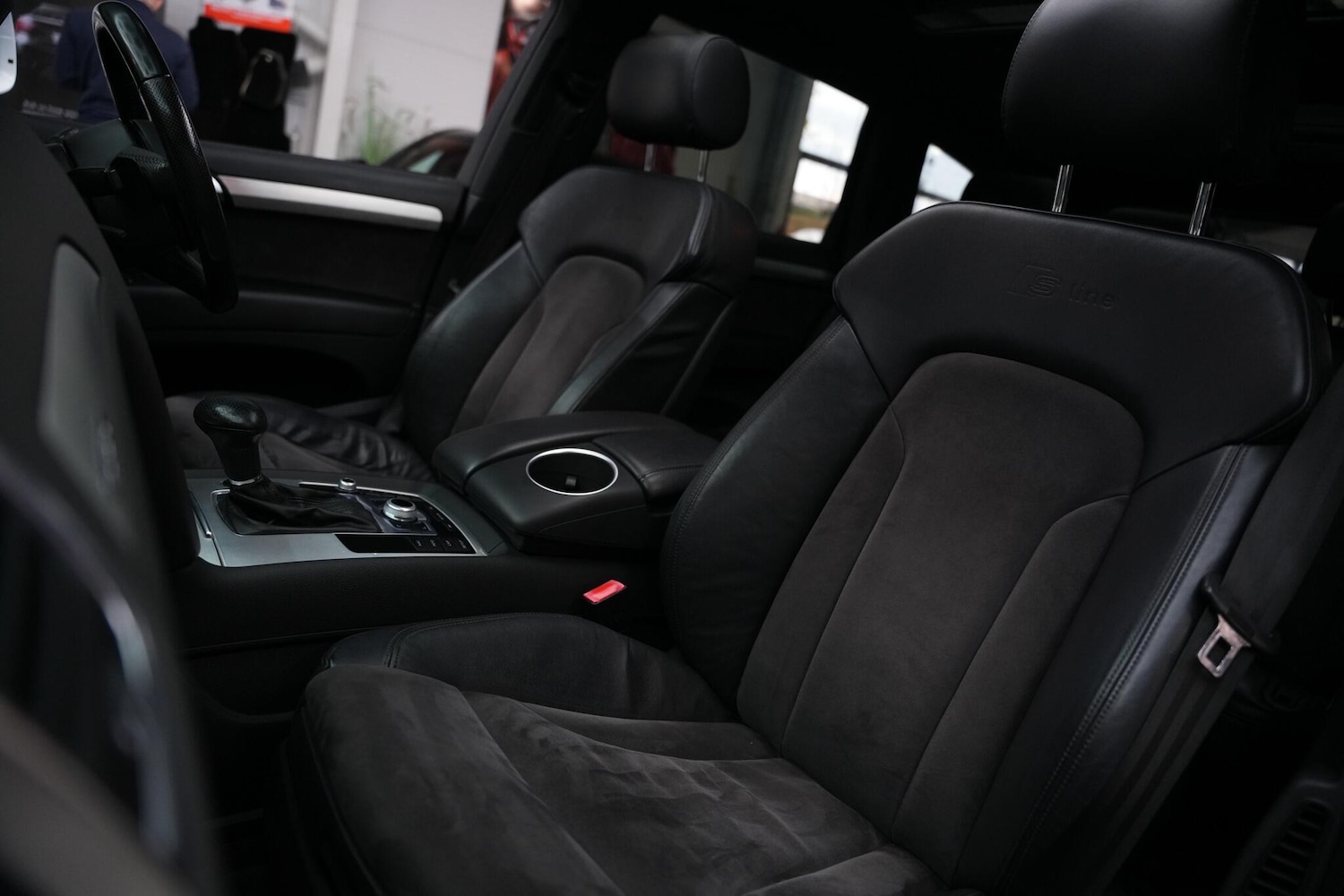 Used Audi Q7 2012 for sale - 76660424: Photo 25