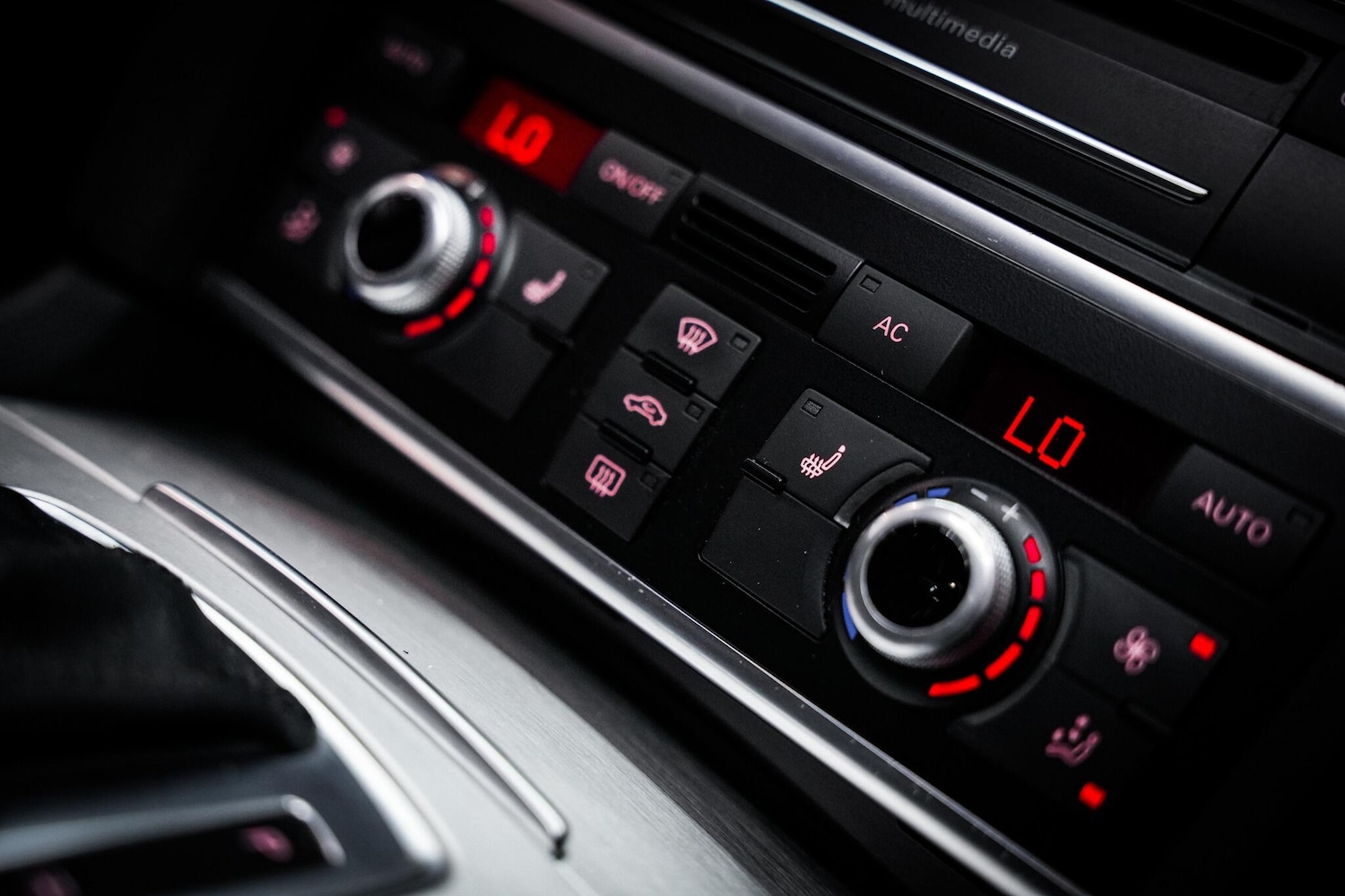 Used Audi Q7 2012 for sale - 76660424: Photo 47