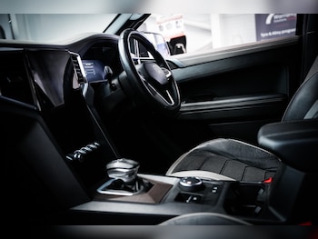 Used Volkswagen Amarok 2024 for sale - 79374731: Photo