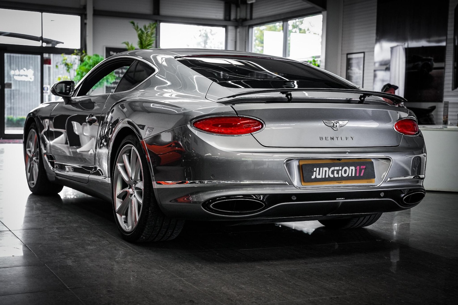 Used Bentley Continental 2019 for sale - 77768246: Photo 13