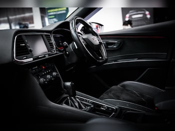 Used SEAT Leon 2019 for sale - 78601182: Photo