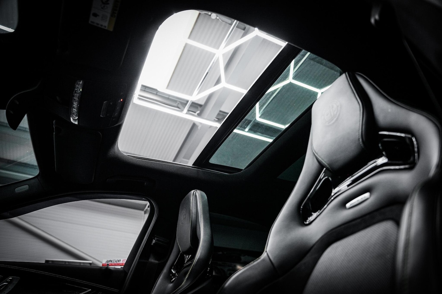 Used Mercedes-Benz E Class 2017 for sale - 76660514: Photo 4