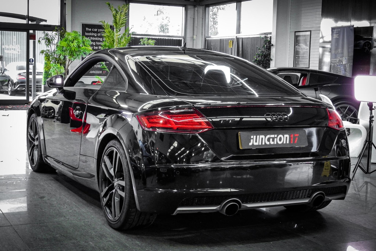 Used Audi TT 2016 for sale - 76660479: Photo 11