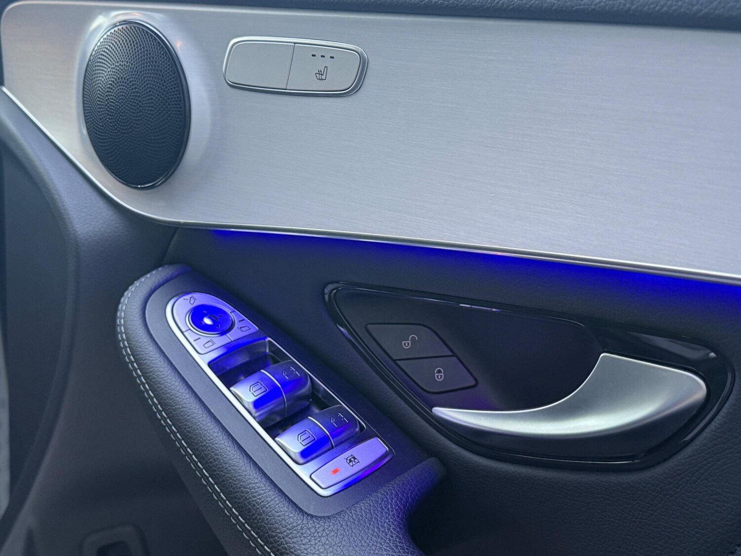 Used Mercedes-Benz GLC 2022 for sale - 77585802: Photo 8