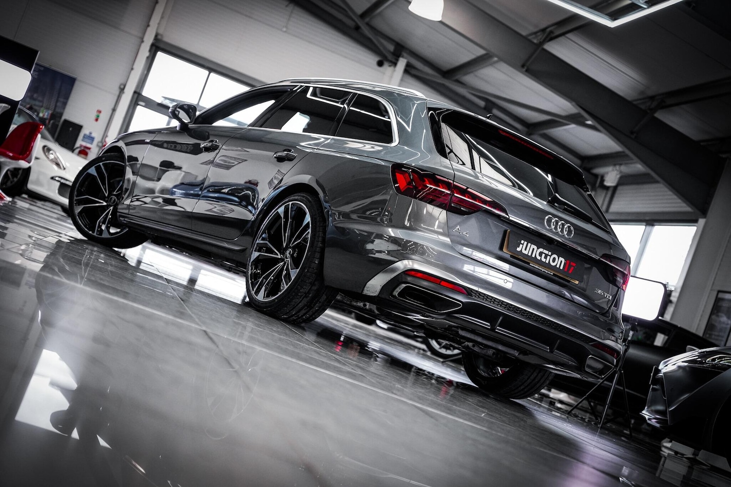 Used Audi A4 Avant 2021 for sale - 76886667: Photo 6