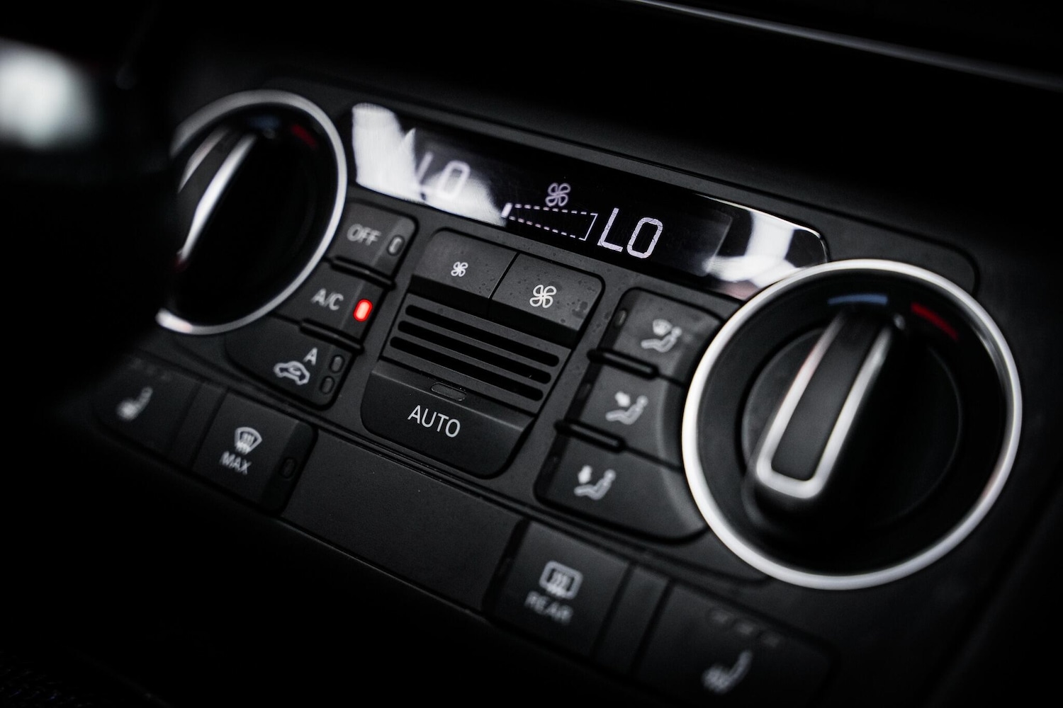 Used Audi RS Q3 2016 for sale - 77057577: Photo 35