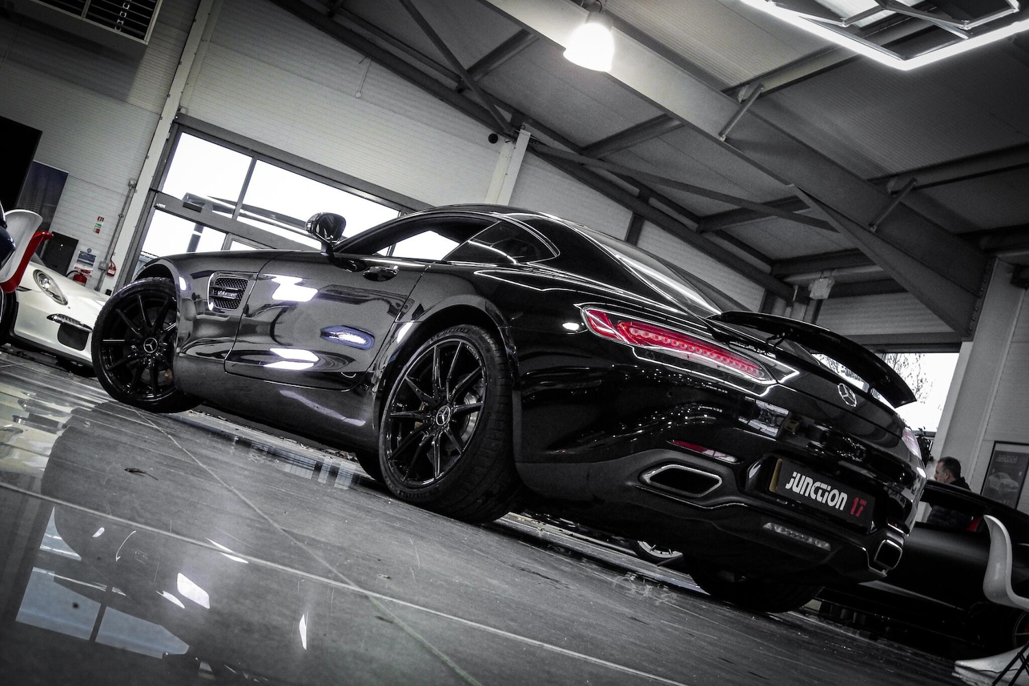 Used Mercedes-Benz AMG GT 2016 for sale - 76660475: Photo 4