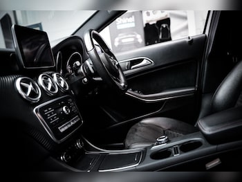 Used Mercedes-Benz A-Class 2017 for sale - 78448774: Photo