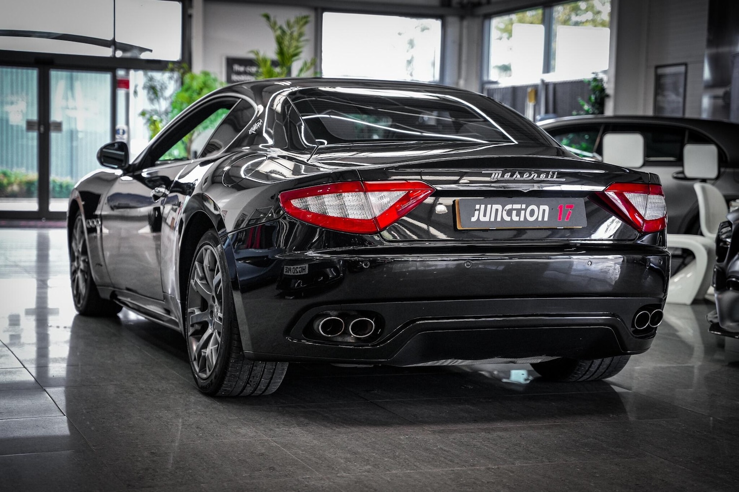 Used Maserati Granturismo 2011 for sale - 76660544: Photo 13