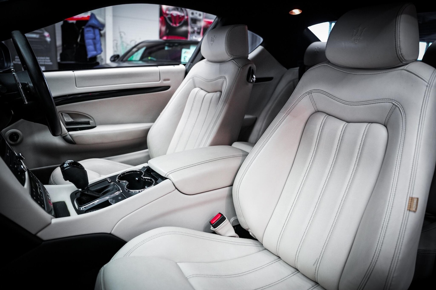 Used Maserati Granturismo 2011 for sale - 76660544: Photo 22