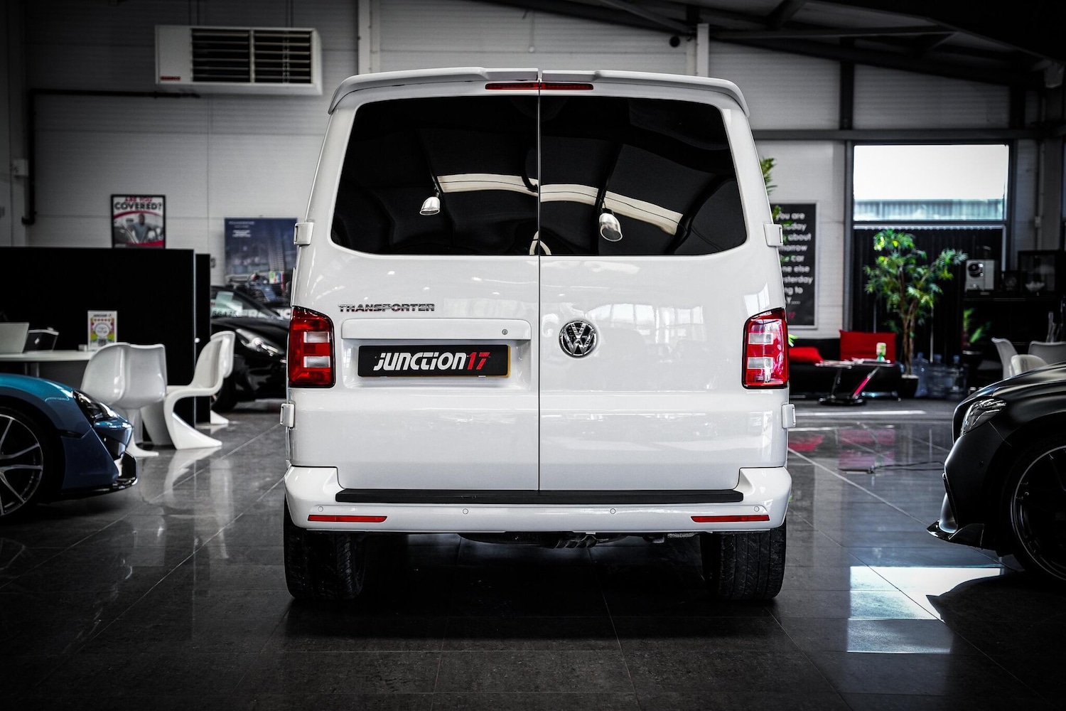 Used Volkswagen Transporter 2018 for sale - 76660406: Photo 16