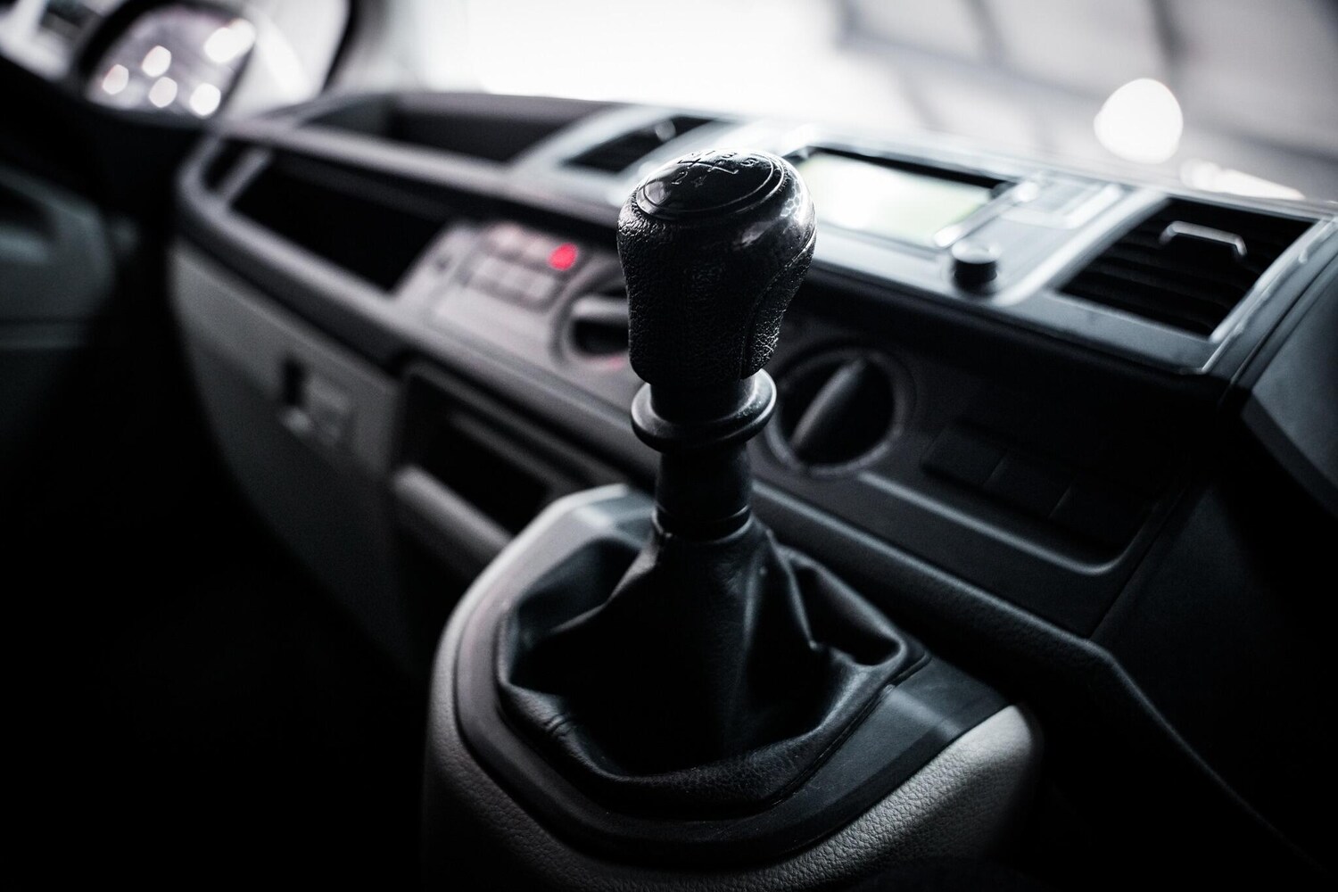 Used Volkswagen Transporter 2018 for sale - 76660406: Photo 41