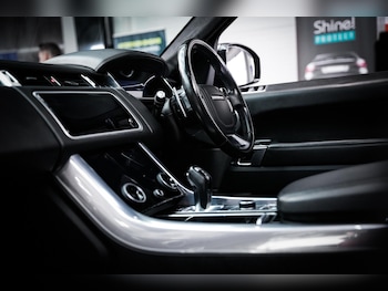 Used Land Rover Range Rover Sport 2018 for sale - 79292238: Photo