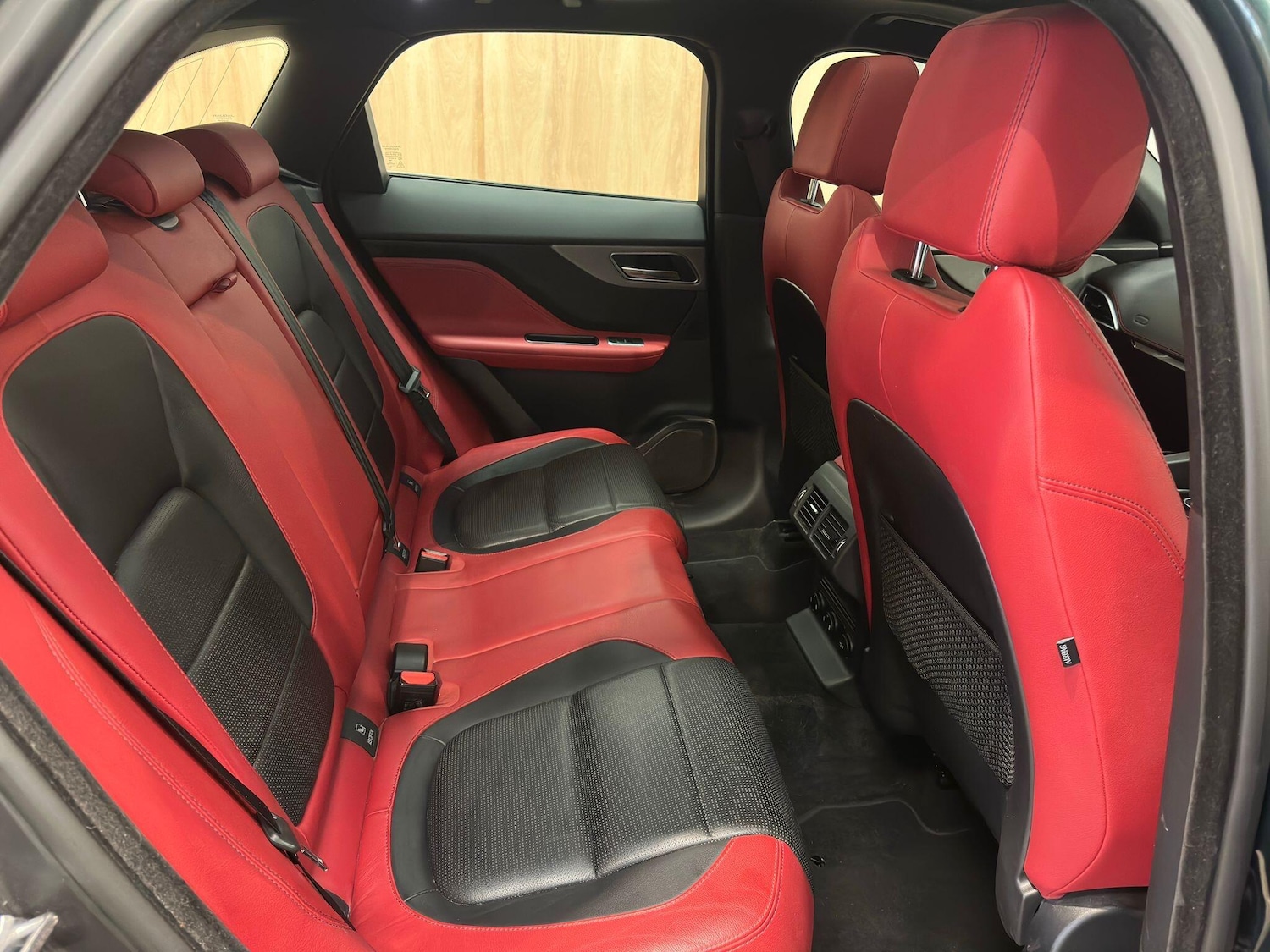 Used Jaguar F-Pace 2017 for sale - 76918568: Photo 26