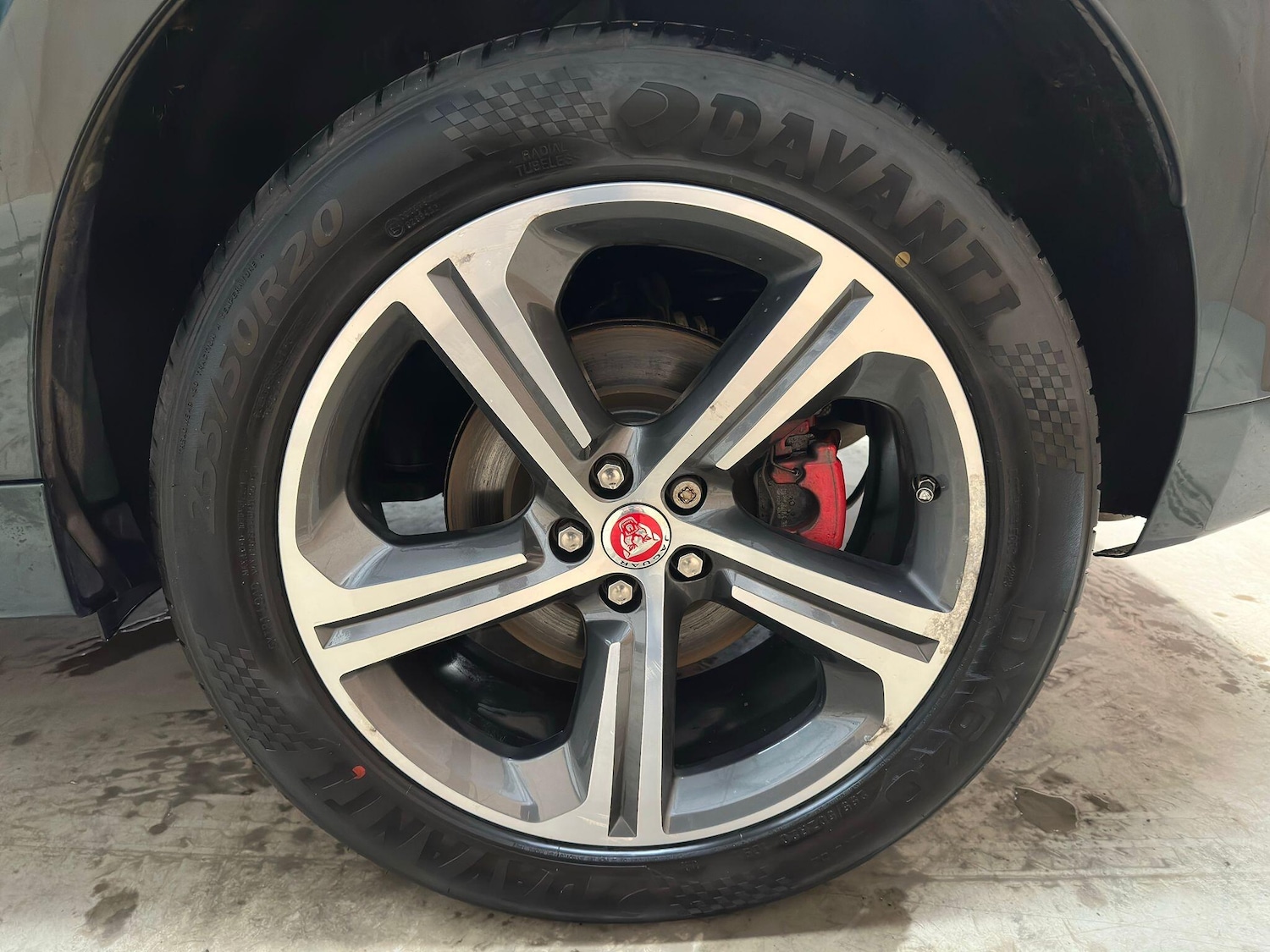 Used Jaguar F-Pace 2017 for sale - 76918568: Photo 29