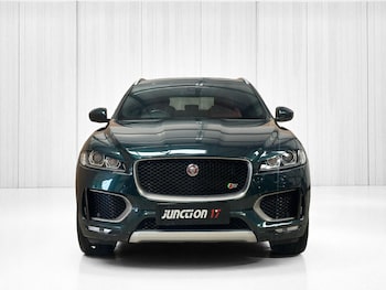 Used Jaguar F-Pace 2017 for sale - 76918568: Photo