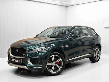 Used Jaguar F-Pace 2017 for sale - 76918568: Photo