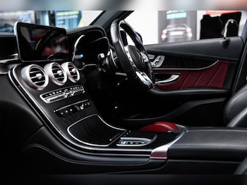 Used Mercedes-Benz GLC 2020 for sale - 79328842: Photo