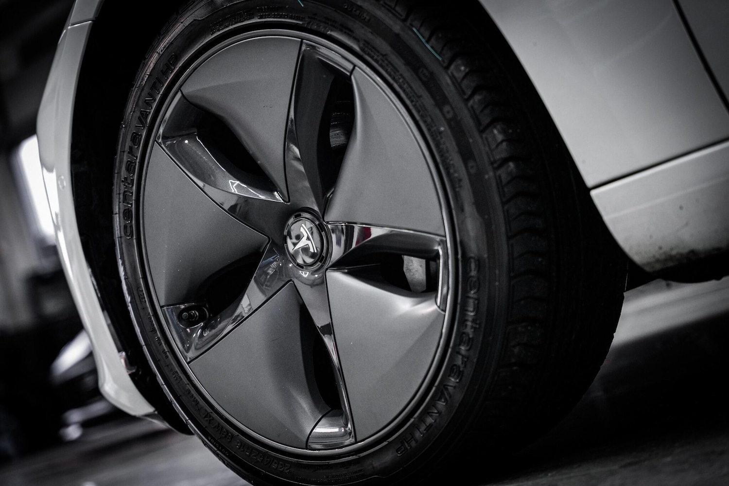 Used Tesla Model 3 2019 for sale - 76660491: Photo 28