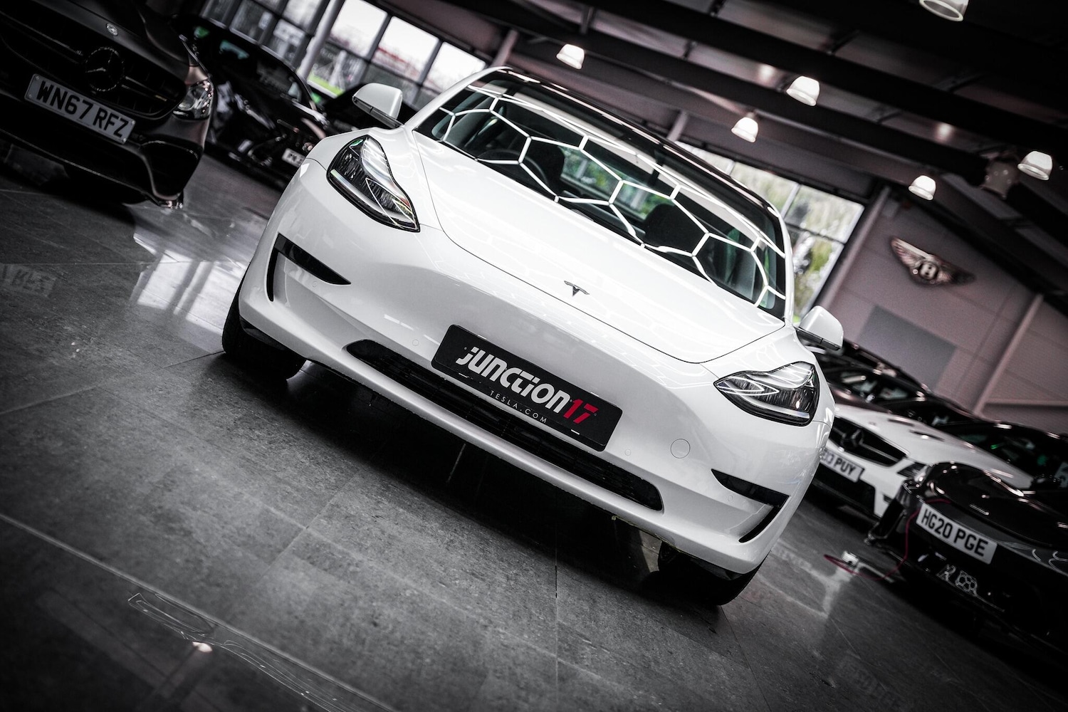 Used Tesla Model 3 2019 for sale - 76660491: Photo 4